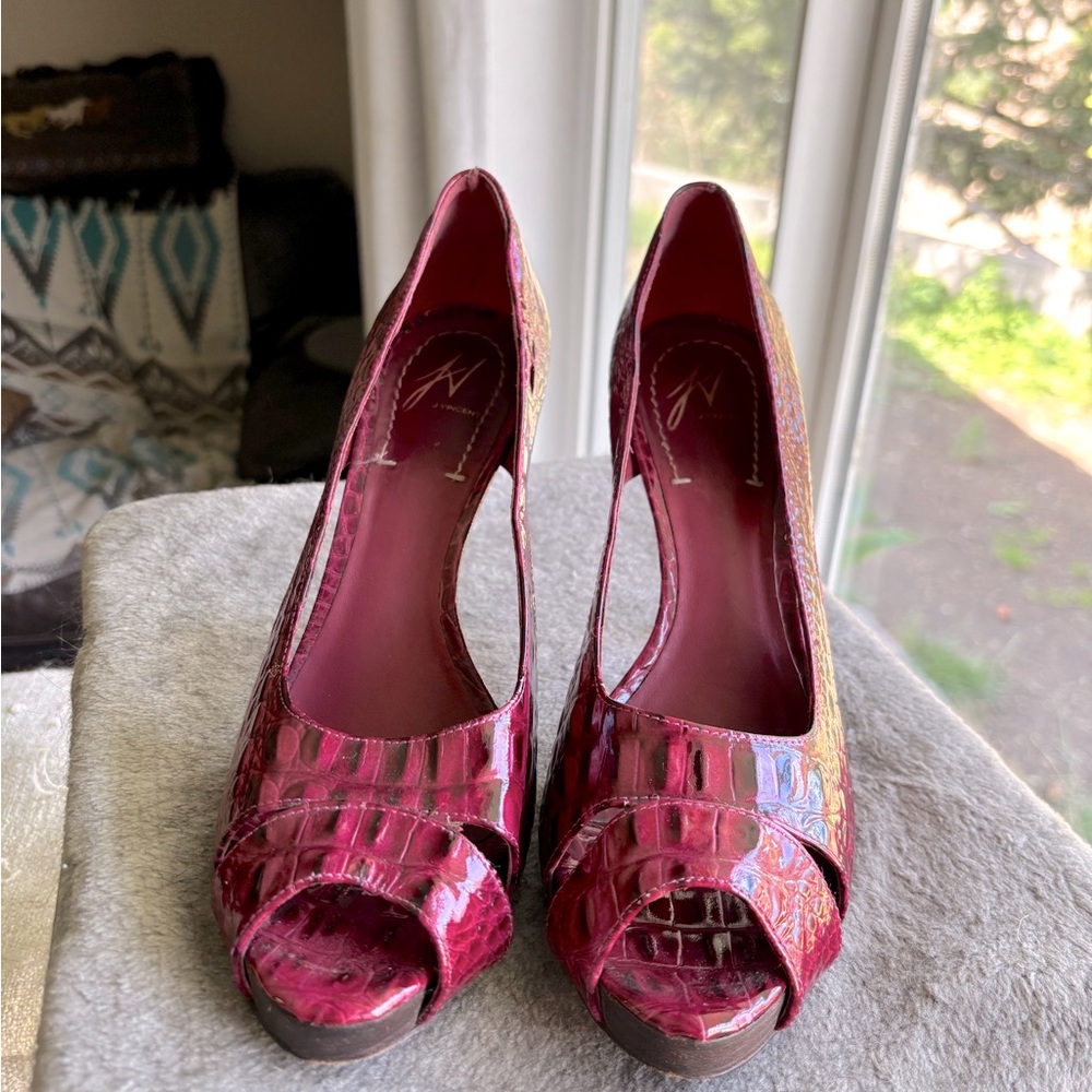 j. Vincent All Leather pink/ black Peep-Toe Heels - Picture 9 of 10